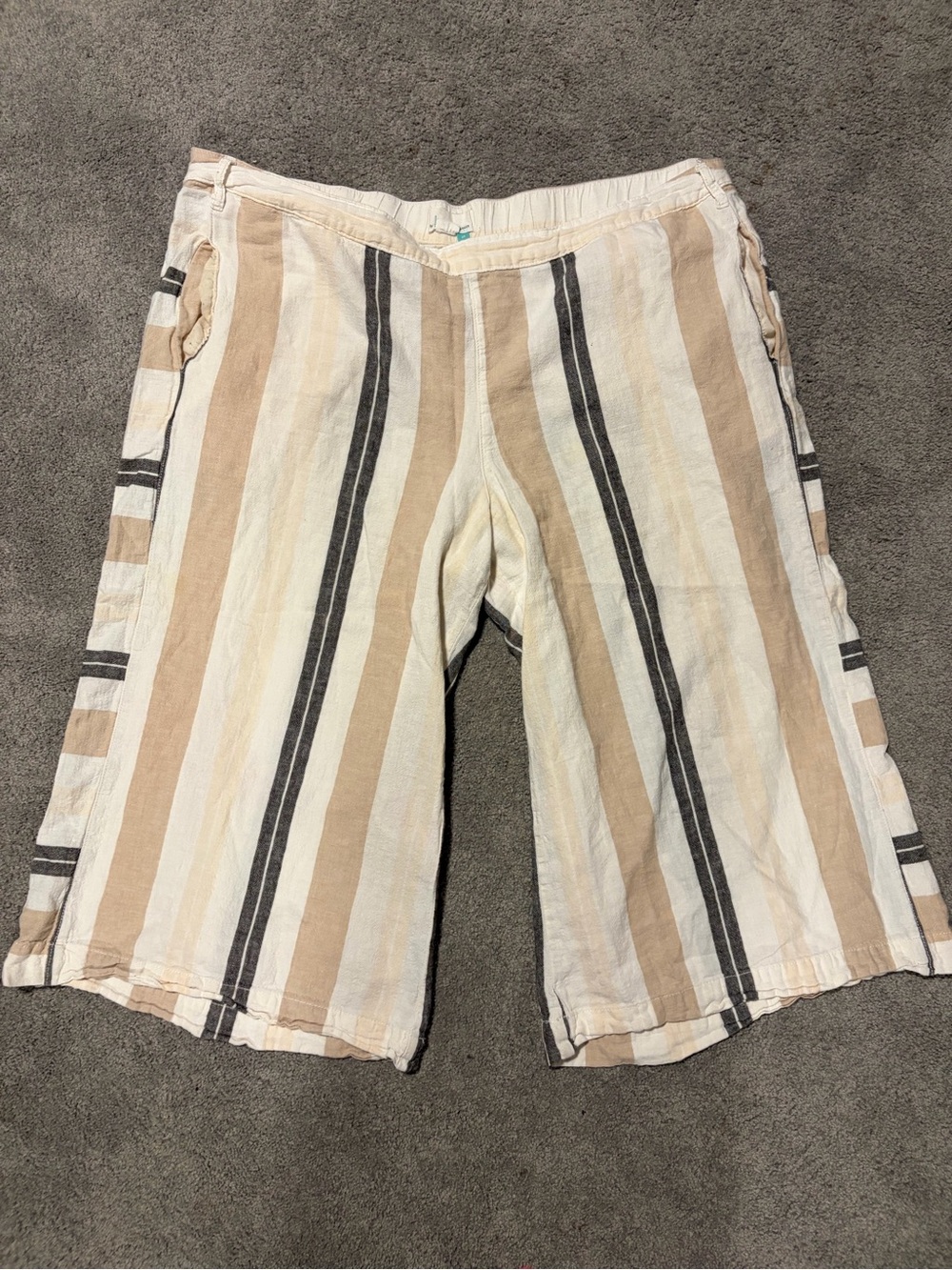 Anthropologie Striped Ankle Crop wide leg Pants in Cream, Tan & Black